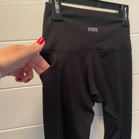 Black leggings with mesh by P!nk XS - Picture 7 of 11